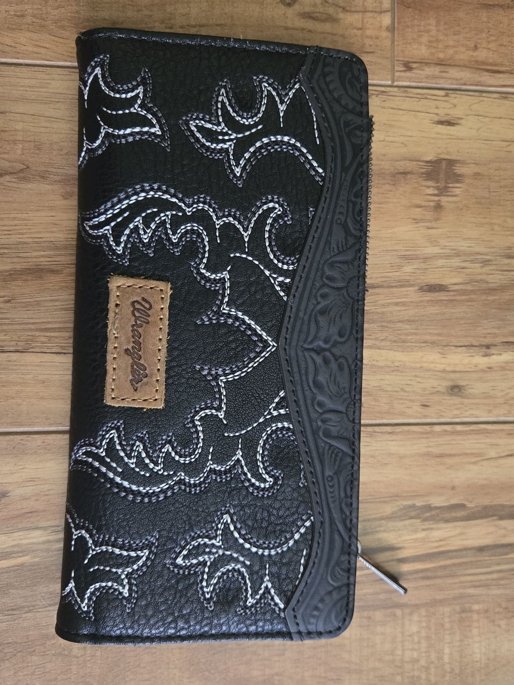 Wrangler Embroidered Black Bi-Fold Wallet